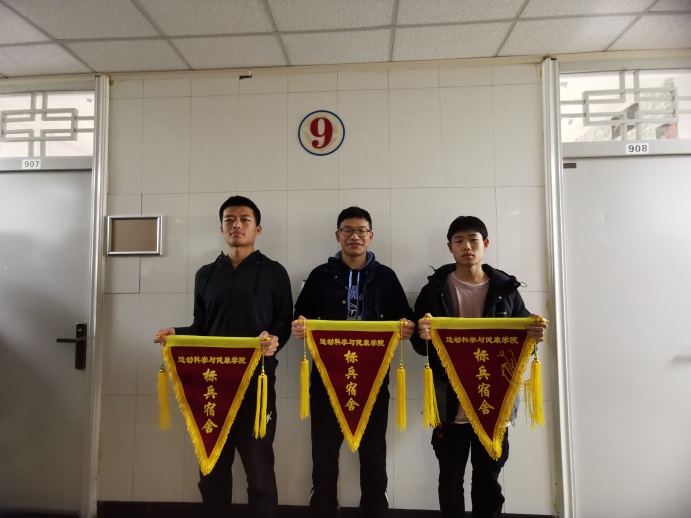 b03395d7409c4ac4872b1889aa8ae9da.jpg 4caf98d1015425da30ccefb19bce08d.jpg