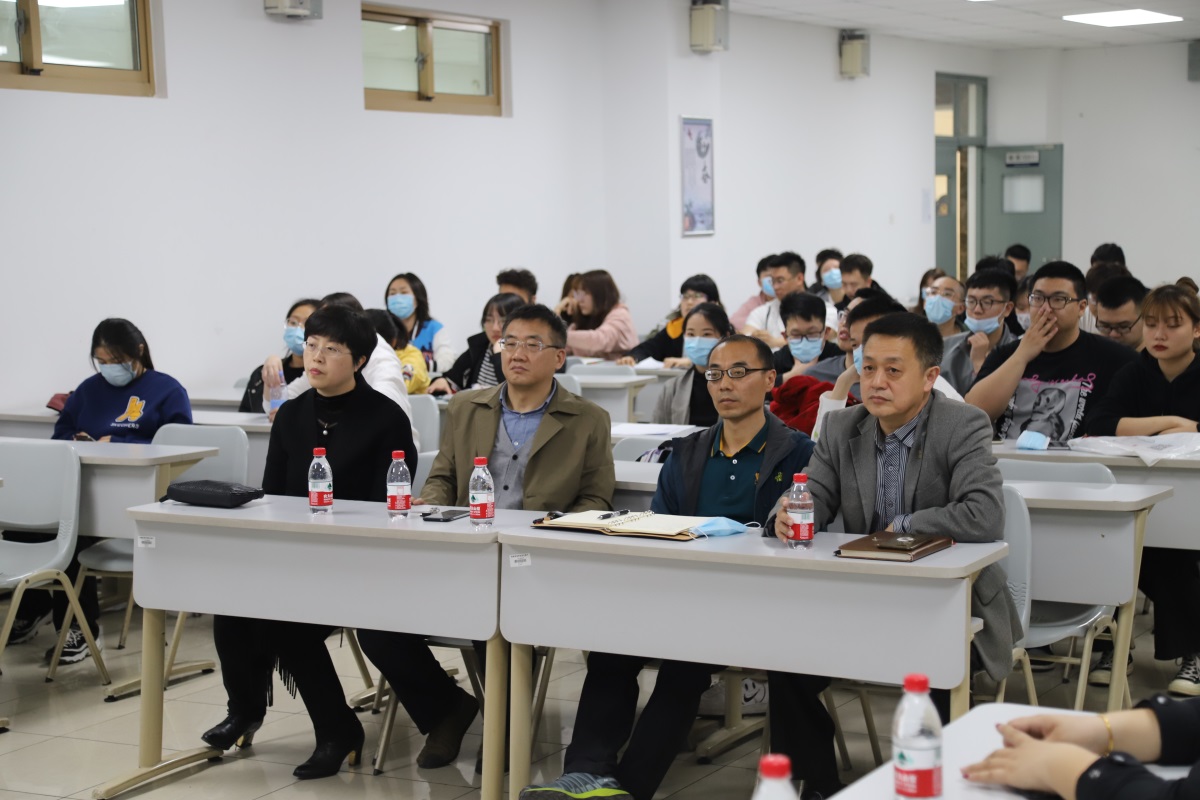 cd116a02bf084706af949f97771904e6.jpg IMG_2020.JPG