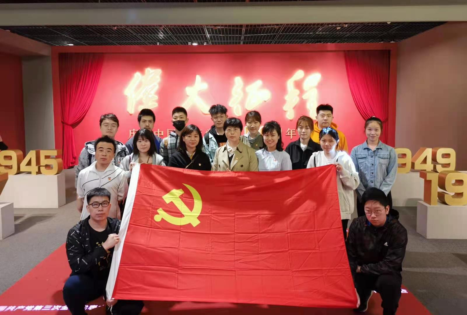 f5ba784829ae4d209e71089c1dbbb650.jpg 6025b1063b5d48e788e1d8b80a911b0.jpg